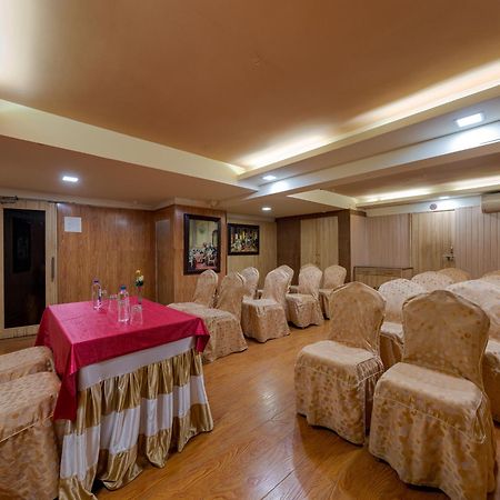 סולאפור Hotel Surya Executive 3 Star Hotel מראה חיצוני תמונה