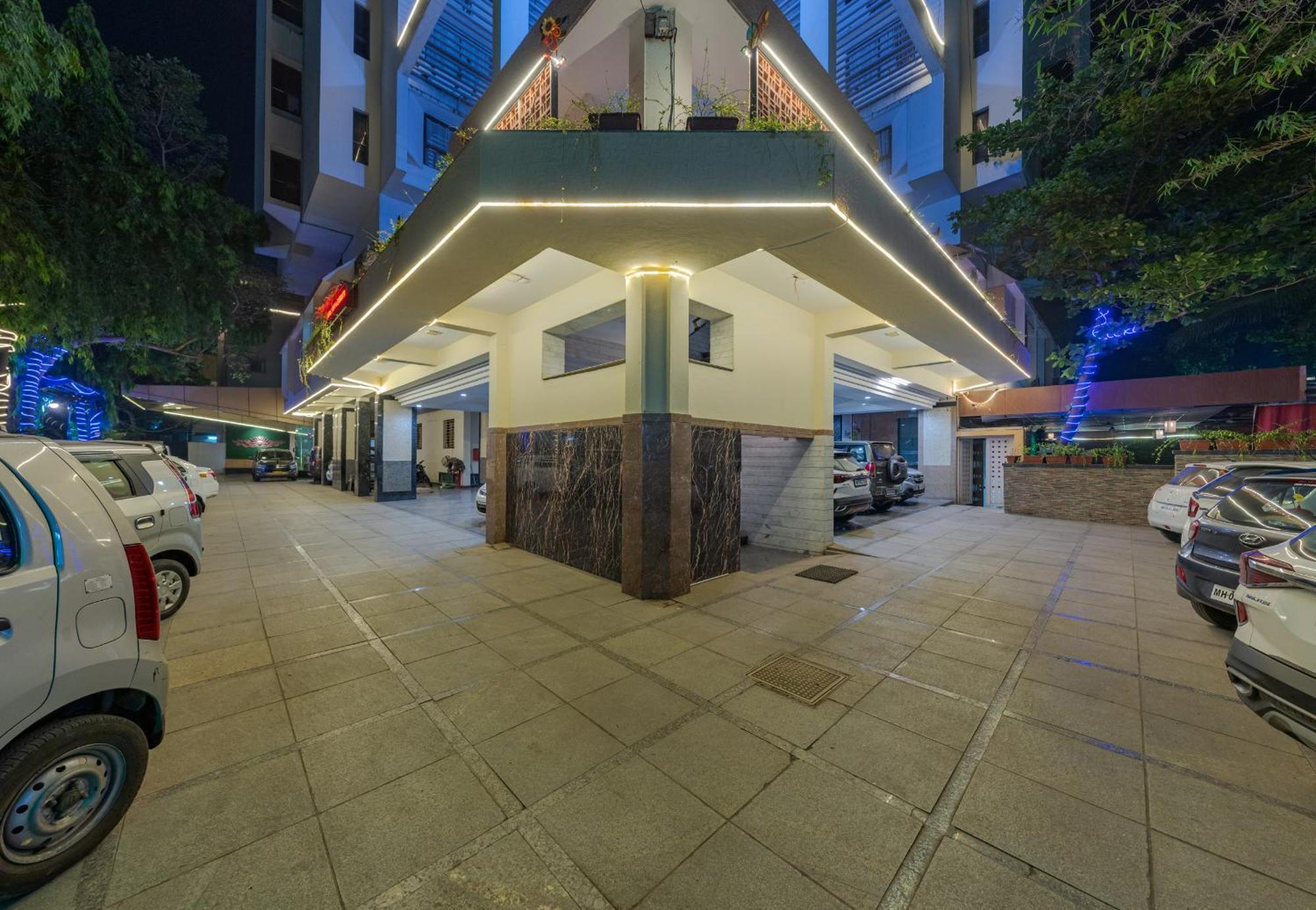 סולאפור Hotel Surya Executive 3 Star Hotel מראה חיצוני תמונה